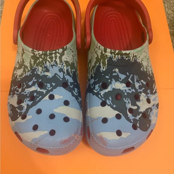 CROCS Blue and Red Sandals with Nature Design - Picture 2 of 6